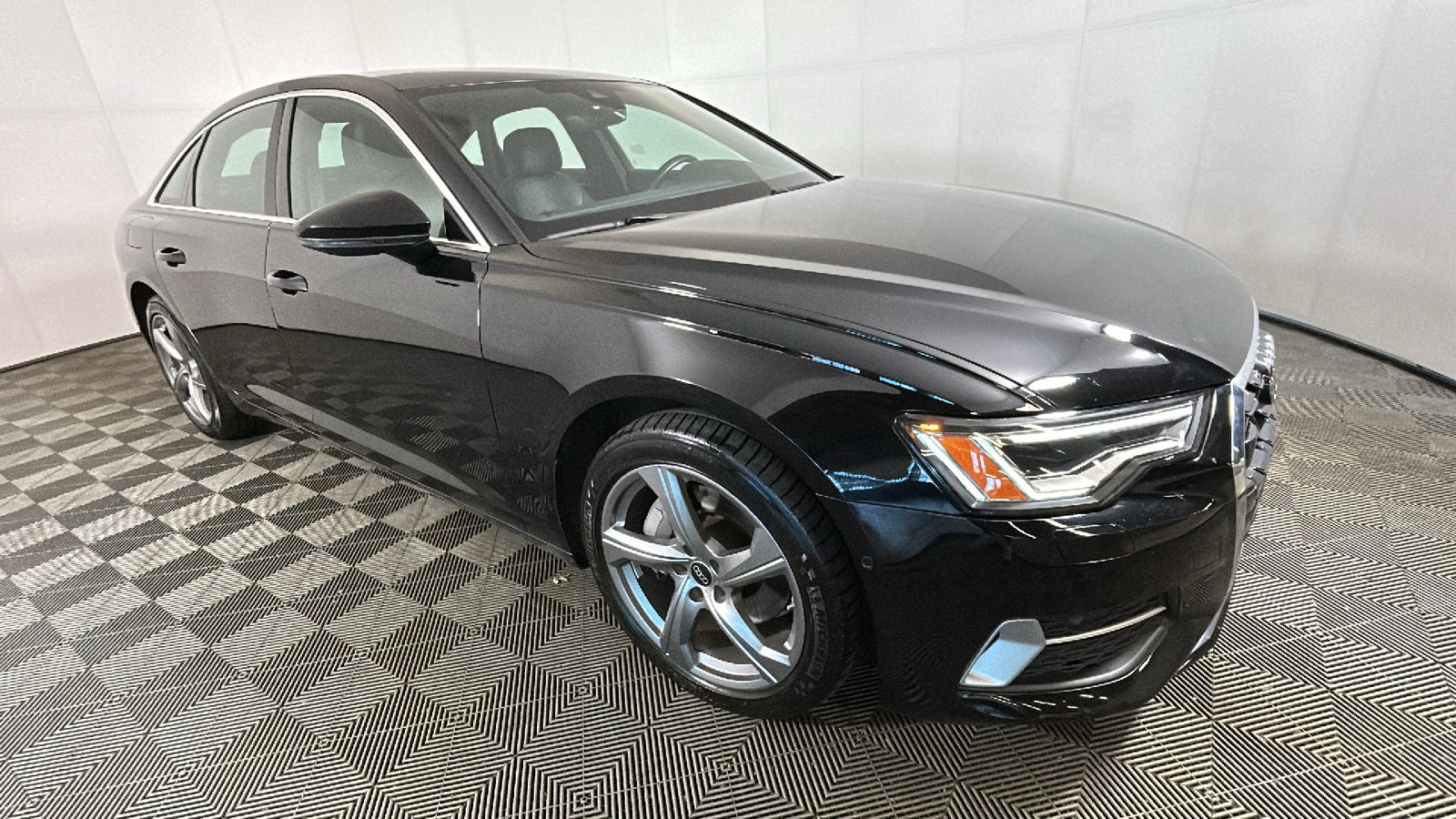Used 2024 Audi A6 Premium Plus AWD/4WD image 1