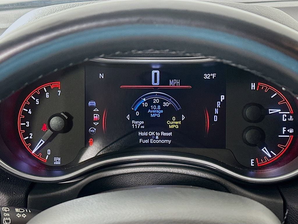 Used 2020 Dodge Durango SXT image 12