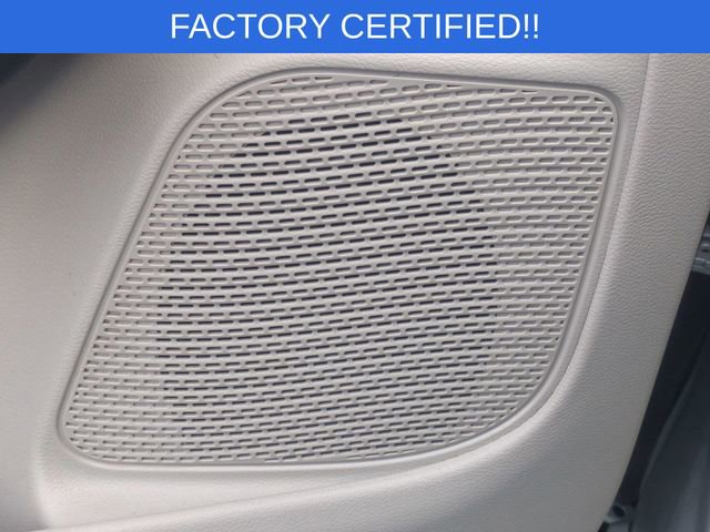 Certified 2023 Chrysler Pacifica Touring-L FWD image 15