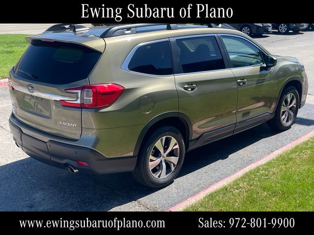 Used 2025 Subaru Ascent Premium image 10