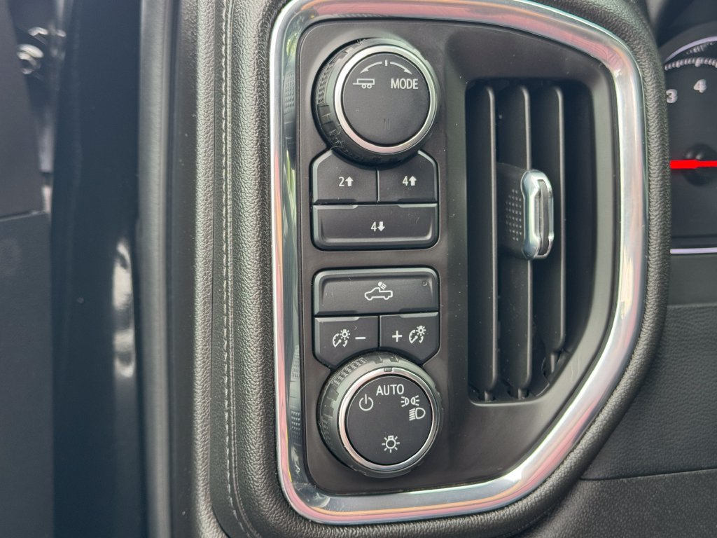 Used 2022 Chevrolet Silverado 2500 LT AWD/4WD image 28