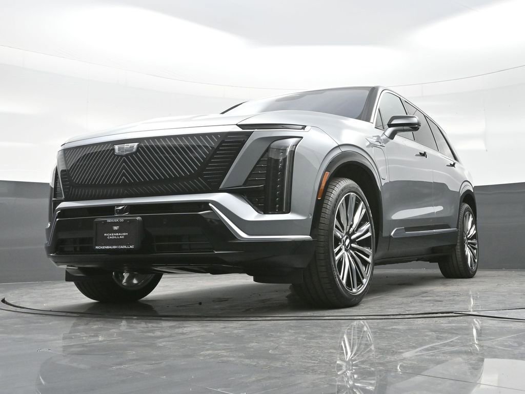 New 2026 Cadillac Vistiq Premium Luxury w/ LPO, Floor Liner Package AWD/4WD image 19