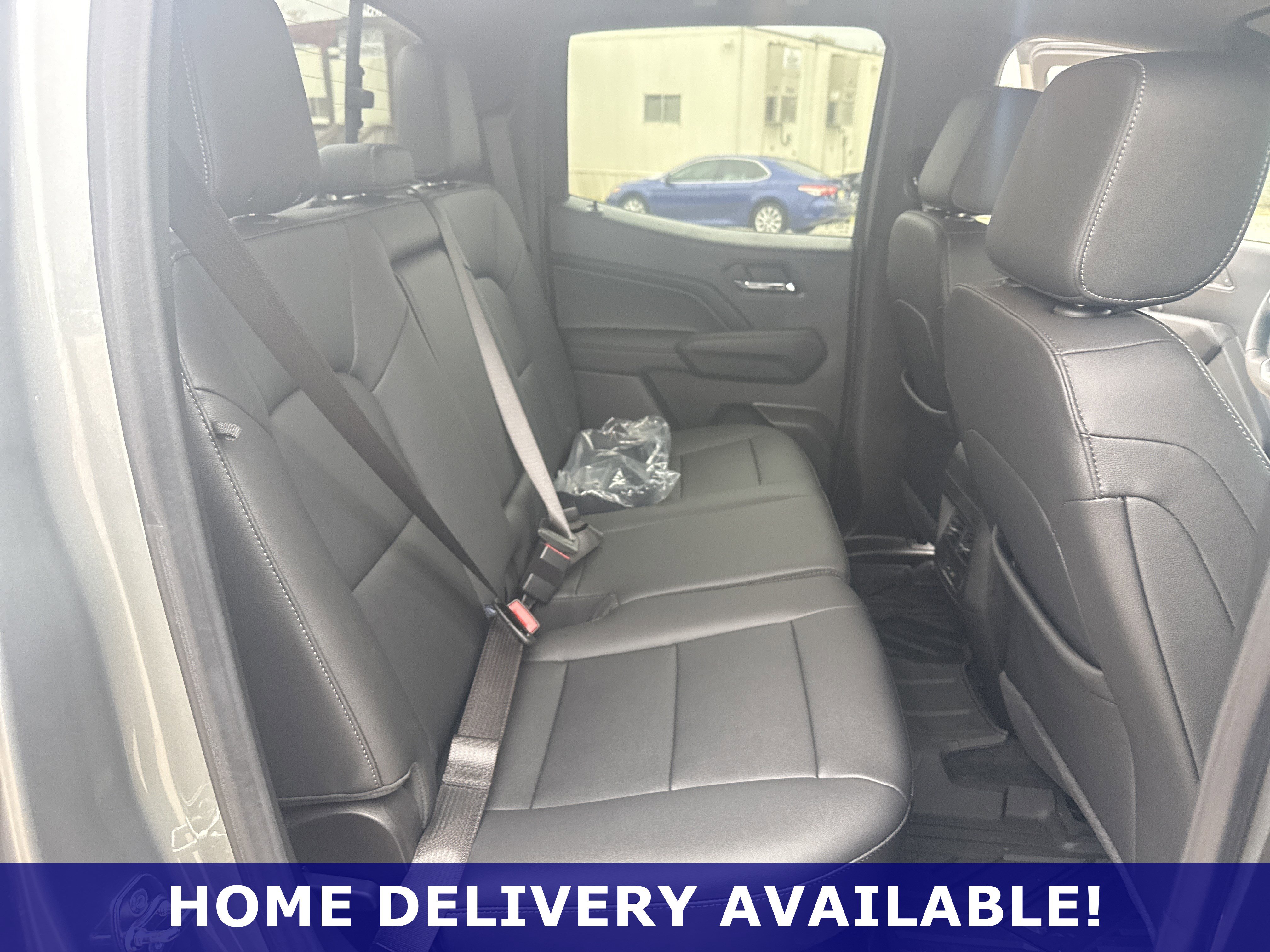 Used 2024 GMC Canyon Elevation w/ Elevation Premium Package image 13