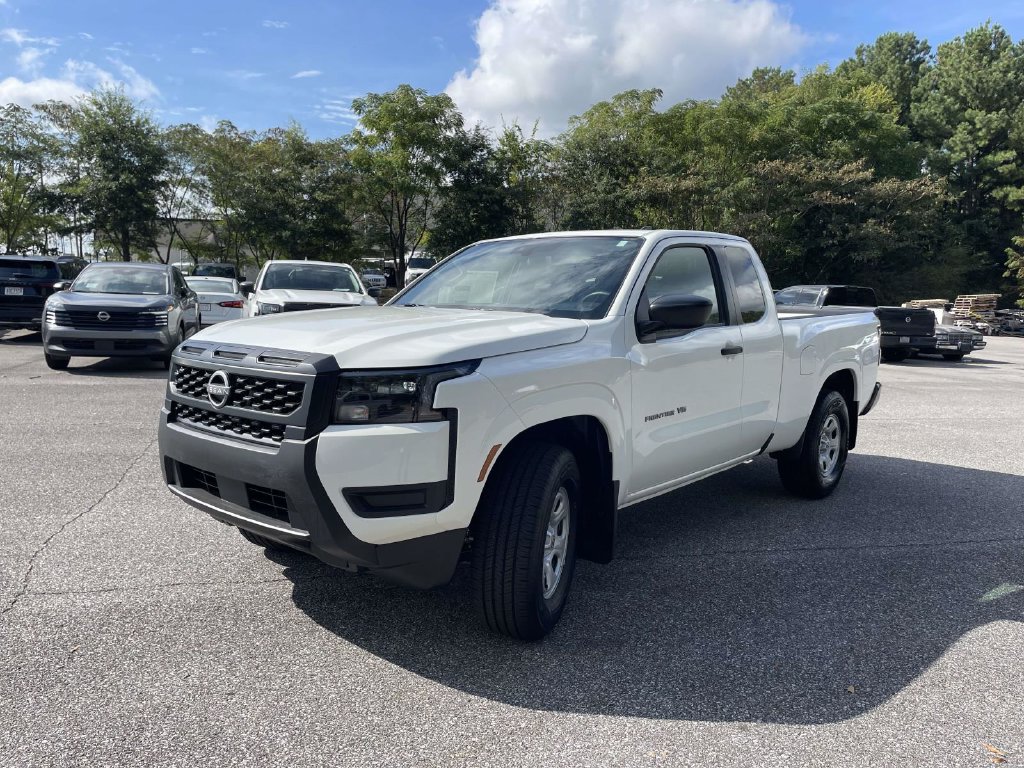 New 2027 Nissan Frontier S RWD image 5