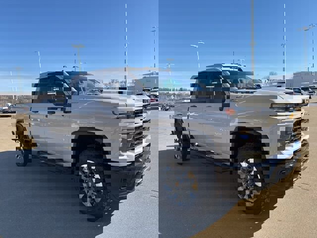 New 2026 Chevrolet Silverado 2500 Custom w/ Custom Value Package