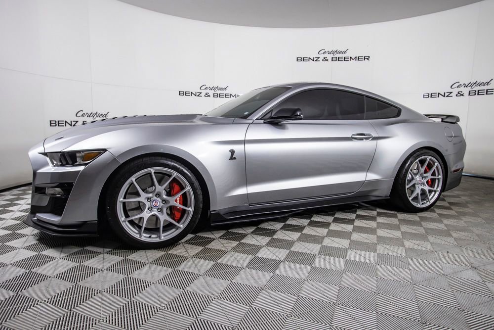 Used 2020 Ford Mustang Shelby GT500 w/ Technology Package image 8