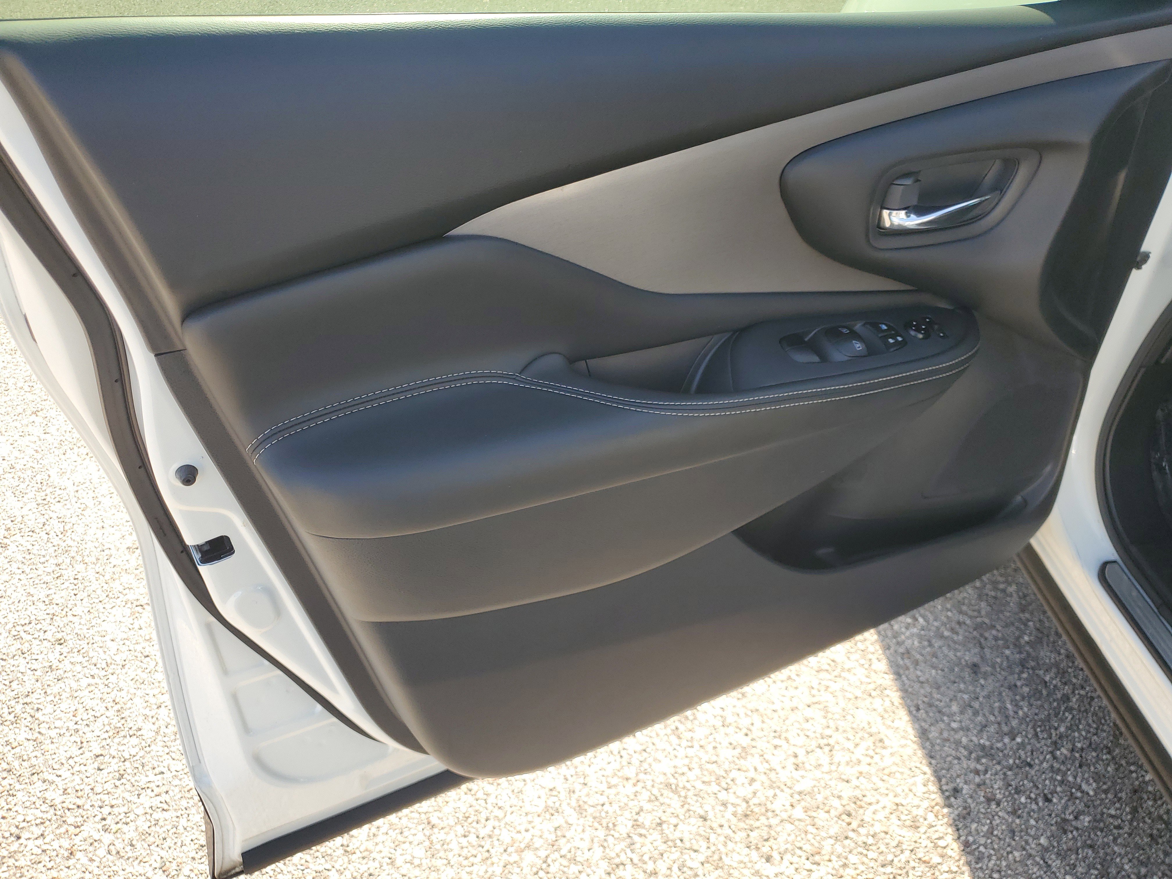 Certified 2022 Nissan Murano S image 14