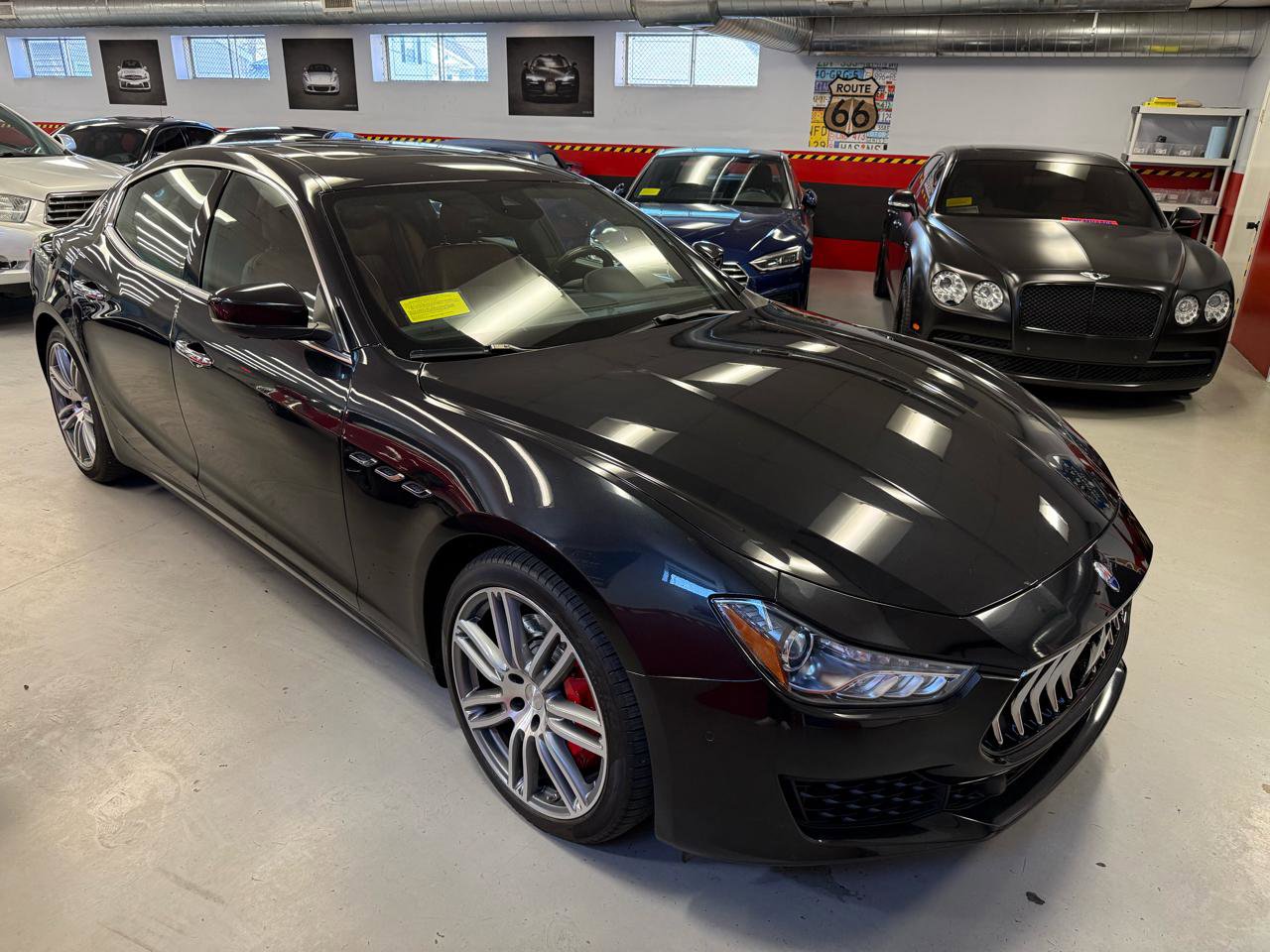 Used 2019 Maserati Ghibli S Q4 AWD/4WD image 7