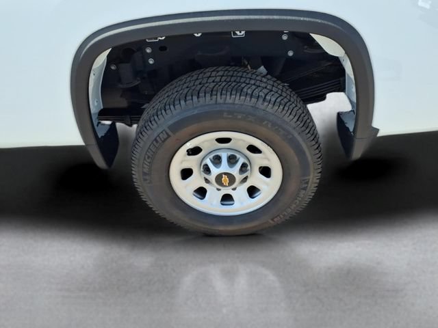 Used 2025 Chevrolet Silverado 3500 W/T AWD/4WD image 21