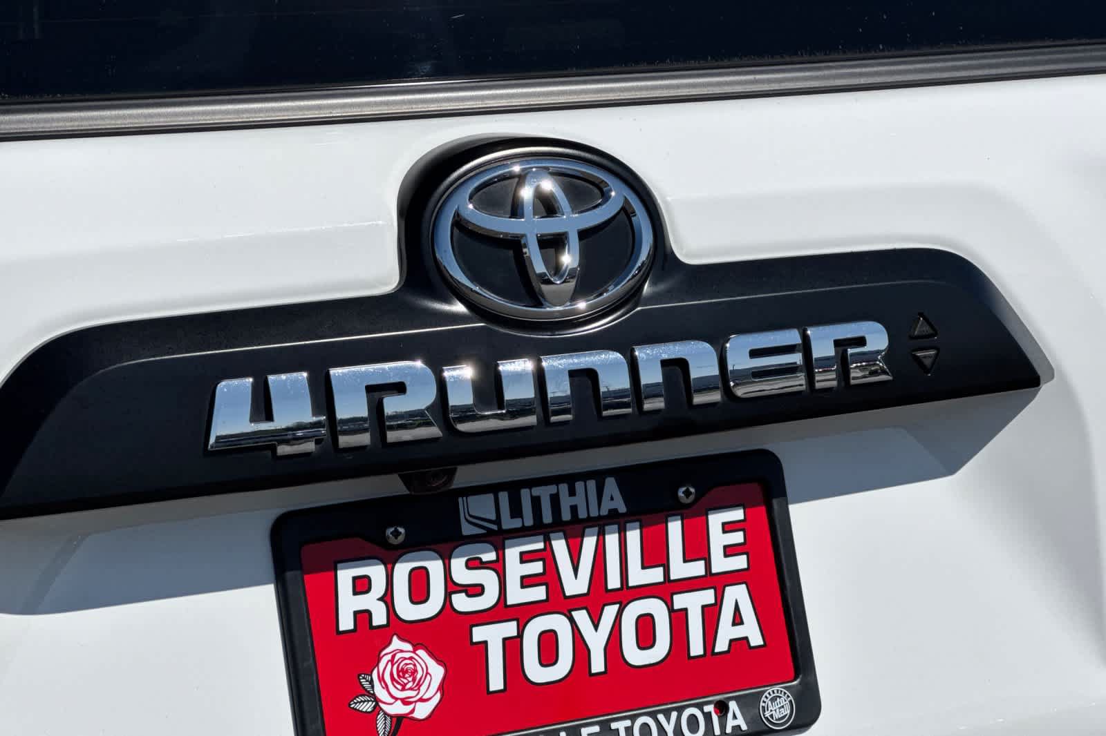 Used 2023 Toyota 4Runner TRD Pro AWD/4WD image 32