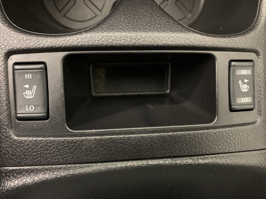 Used 2018 Nissan Rogue Sport SL image 14