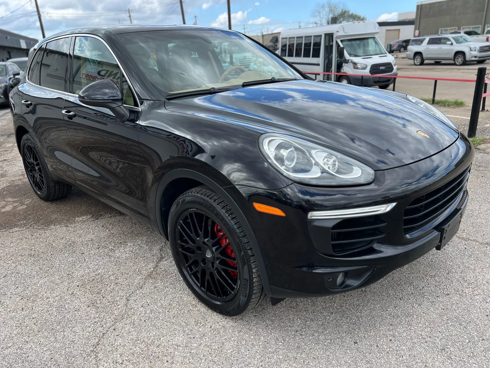 Used 2015 Porsche Cayenne S AWD/4WD image 11