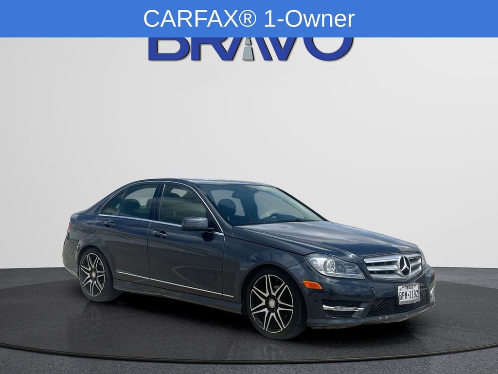 Used 2013 Mercedes-Benz C 250 Sedan image 3