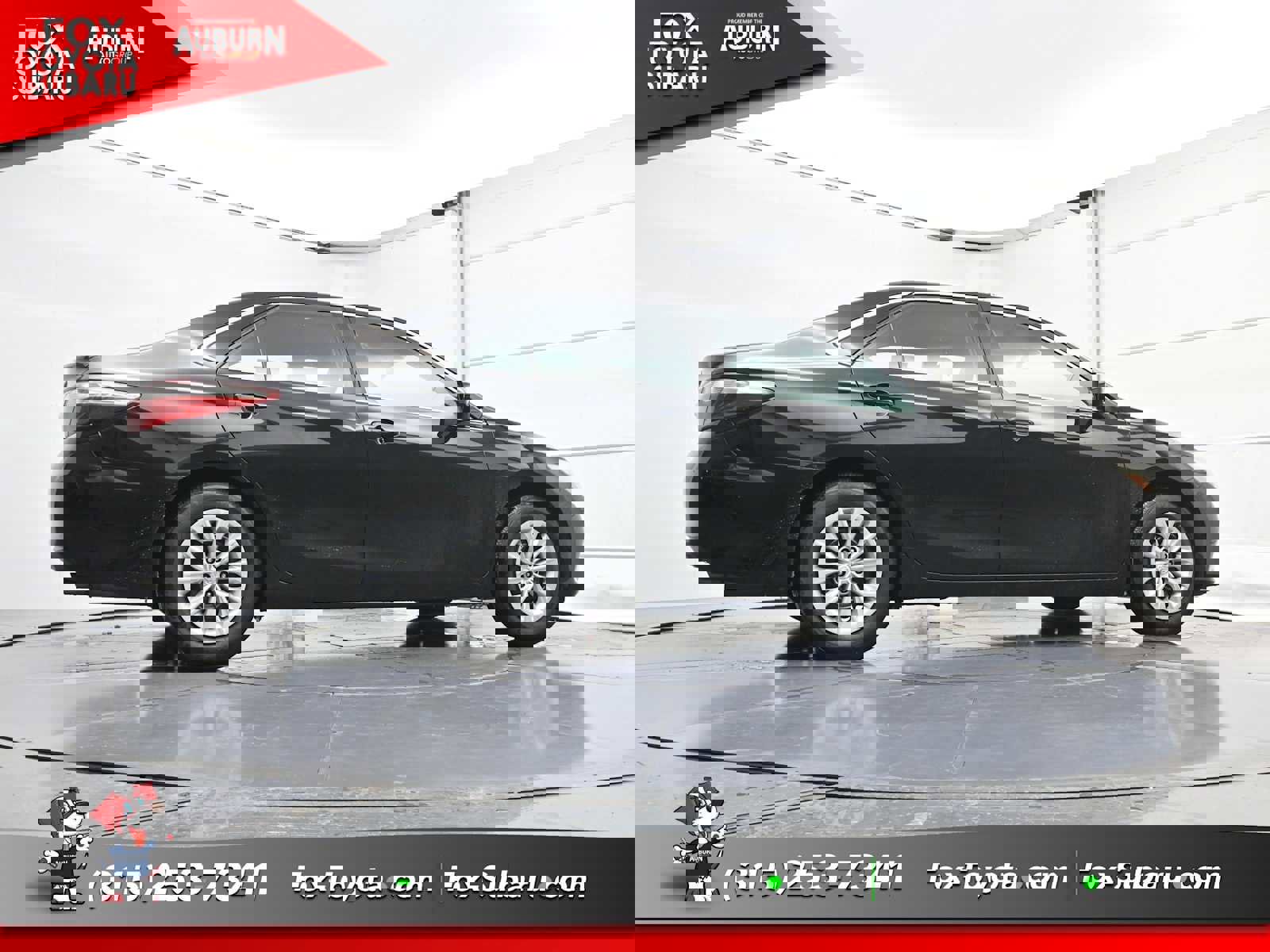 Used 2016 Toyota Camry LE image 18