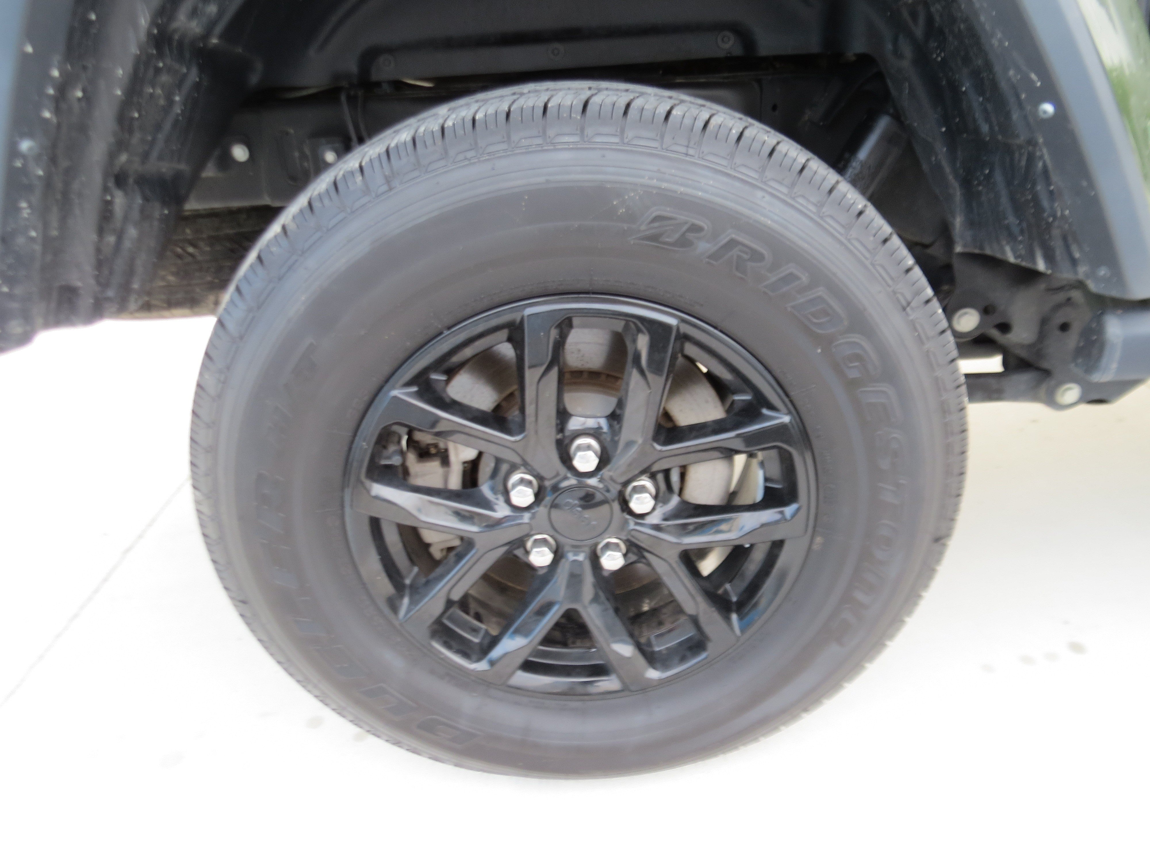 Used 2023 Jeep Gladiator Sport AWD/4WD image 10
