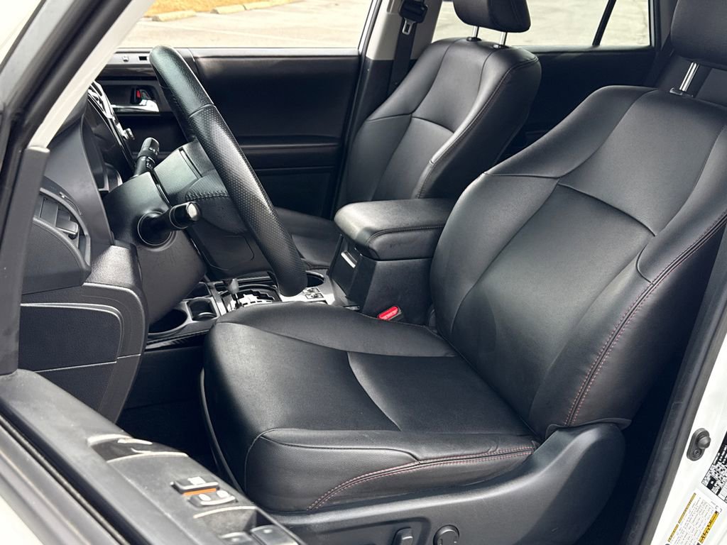 Used 2024 Toyota 4Runner TRD Off-Road Premium image 25