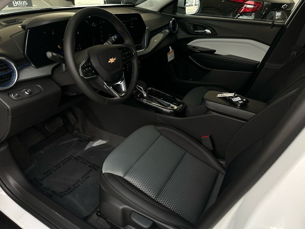 New 2026 Chevrolet Trax LT w/ Driver Confidence Package image 10