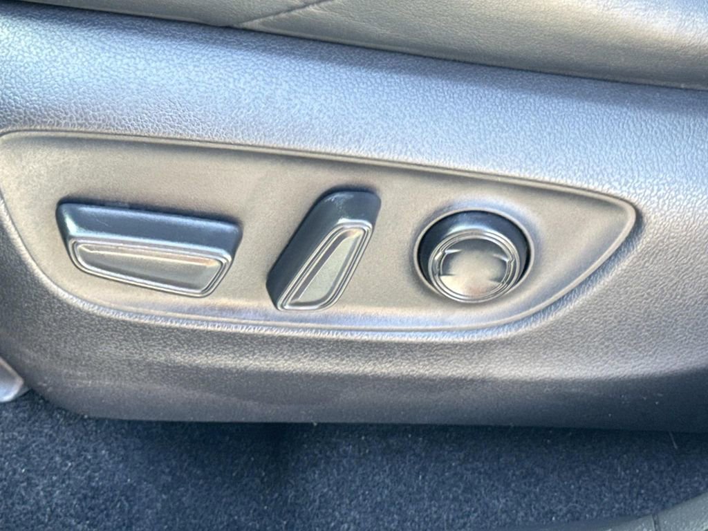 Used 2021 Toyota RAV4 XSE image 21