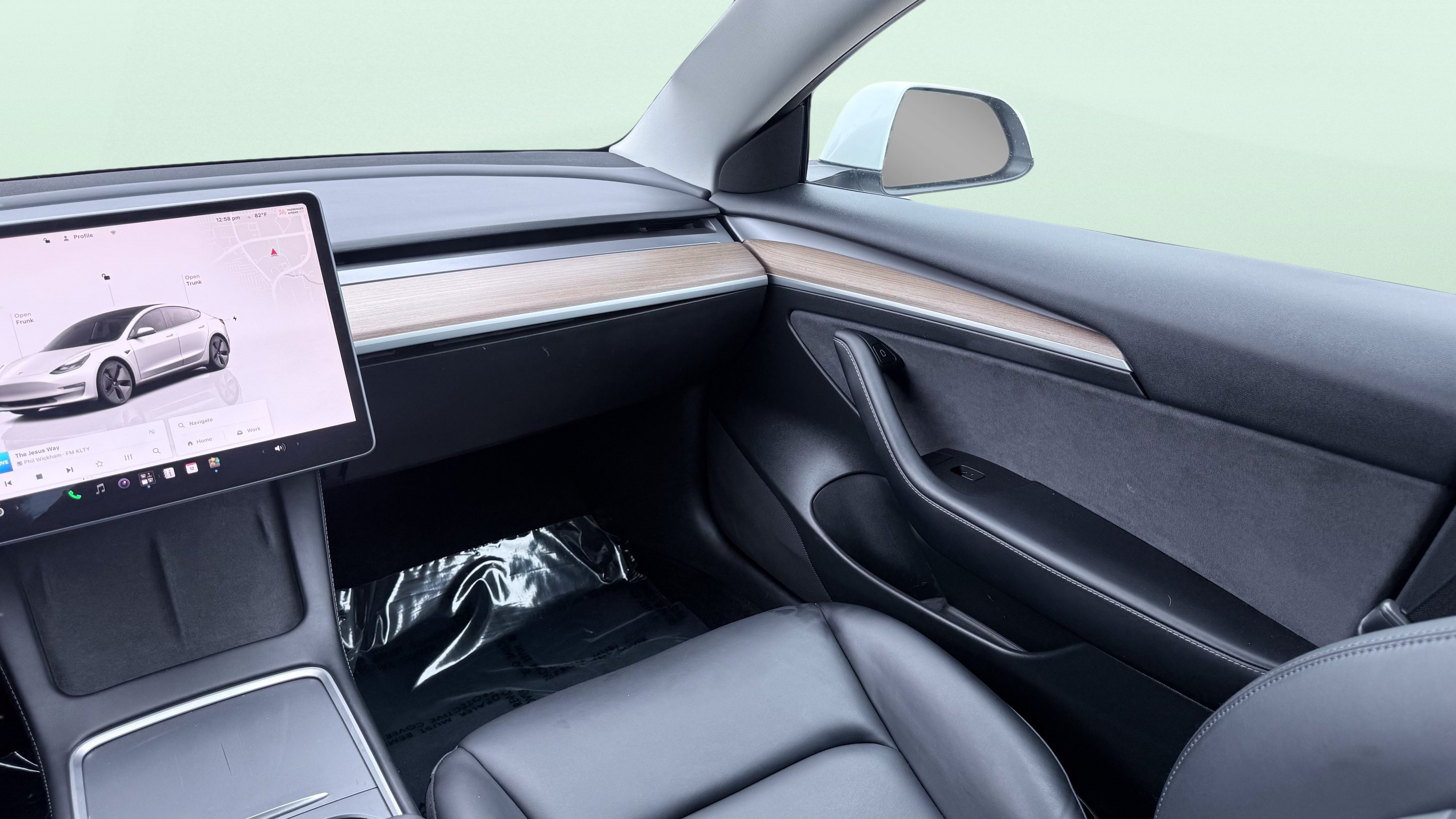 Used 2023 Tesla Model 3 Standard Range RWD image 26