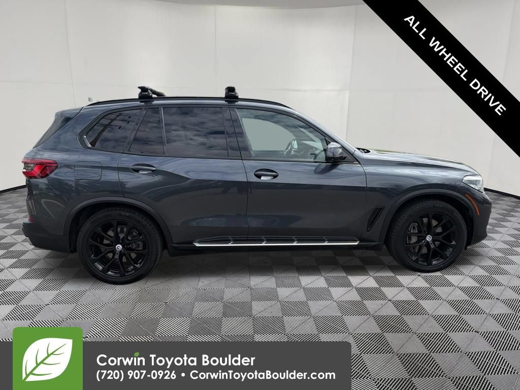 Used 2019 BMW X5 xDrive50i w/ Parking Assistance Package AWD/4WD image 9