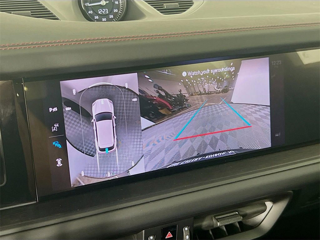 New 2026 Porsche Cayenne GTS image 17