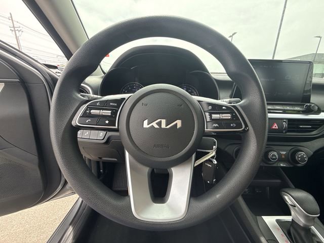 Used 2023 Kia Forte LXS w/ LXS Technology Package FWD image 14