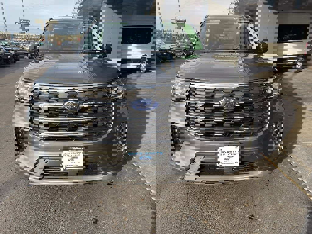 New 2026 Ford Explorer Active w/ Active Comfort Package image 2