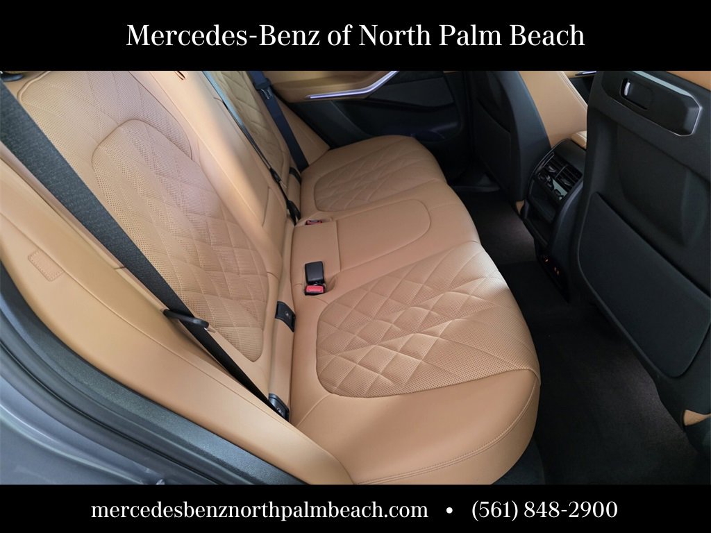 Used 2024 BMW X5 xDrive40i w/ Premium Package image 27