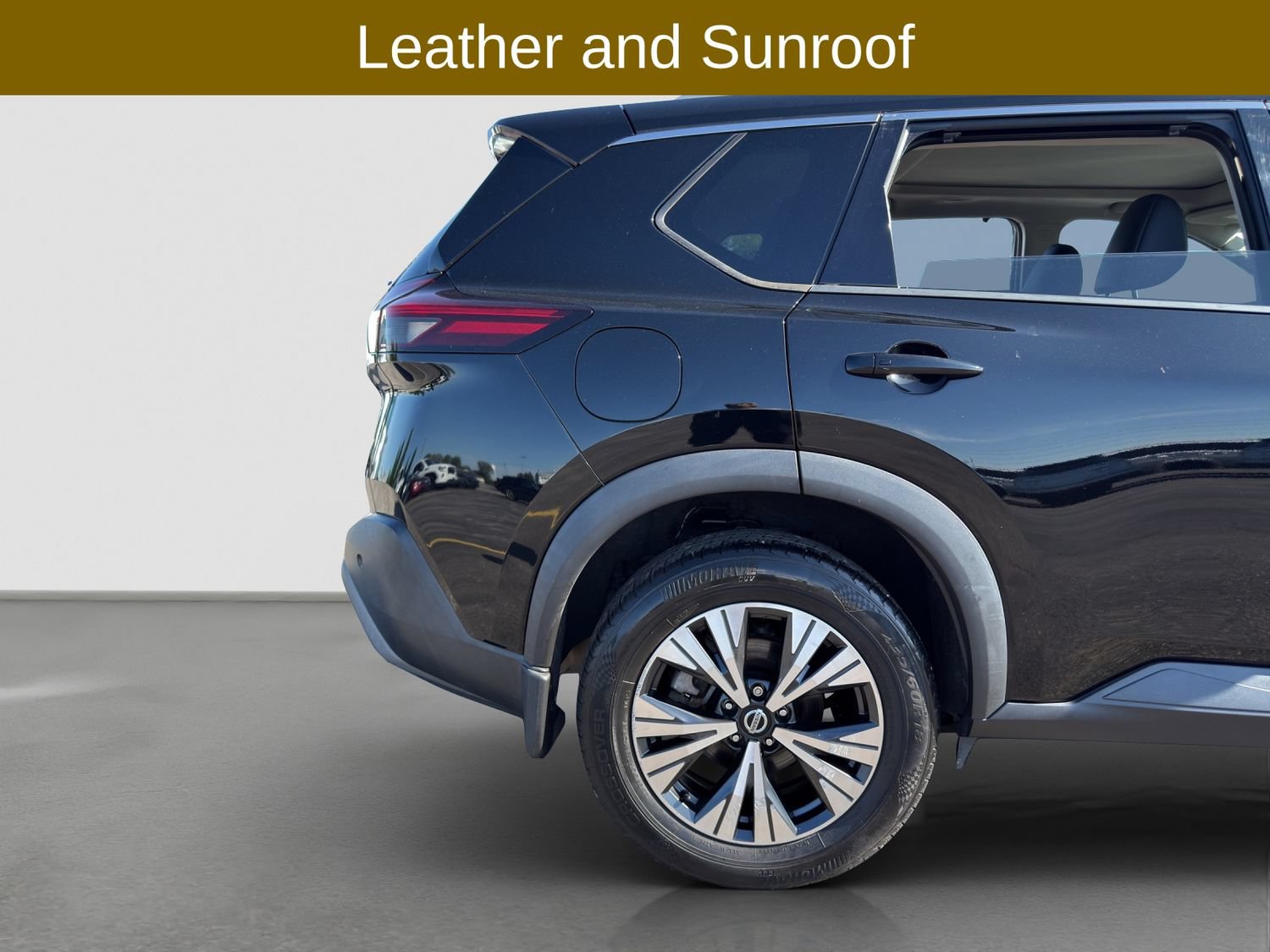 Used 2021 Nissan Rogue SV w/ Premium Package FWD image 31