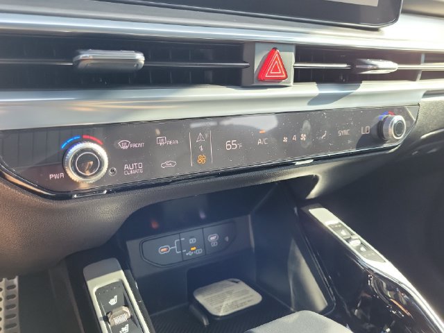 New 2026 Kia Sorento SX Prestige AWD/4WD image 36