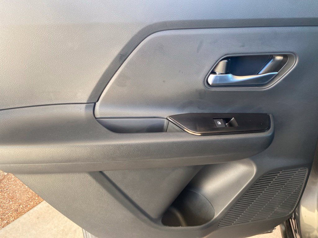 New 2027 Nissan Kicks SR w/ SR Premium Package FWD image 28