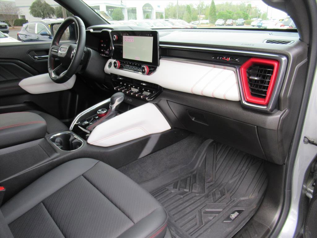 Used 2024 GMC Canyon AT4X w/ AT4X AEV Edition AWD/4WD image 10