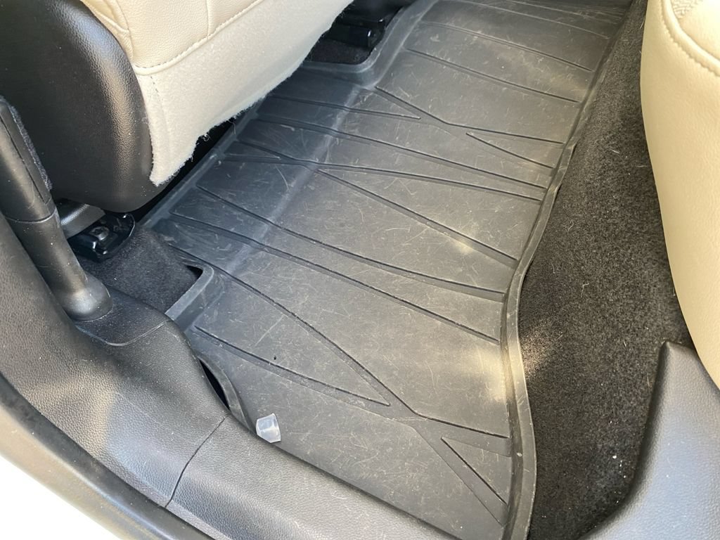 Used 2020 Buick Encore GX Select w/ Sport Touring Package AWD/4WD image 33