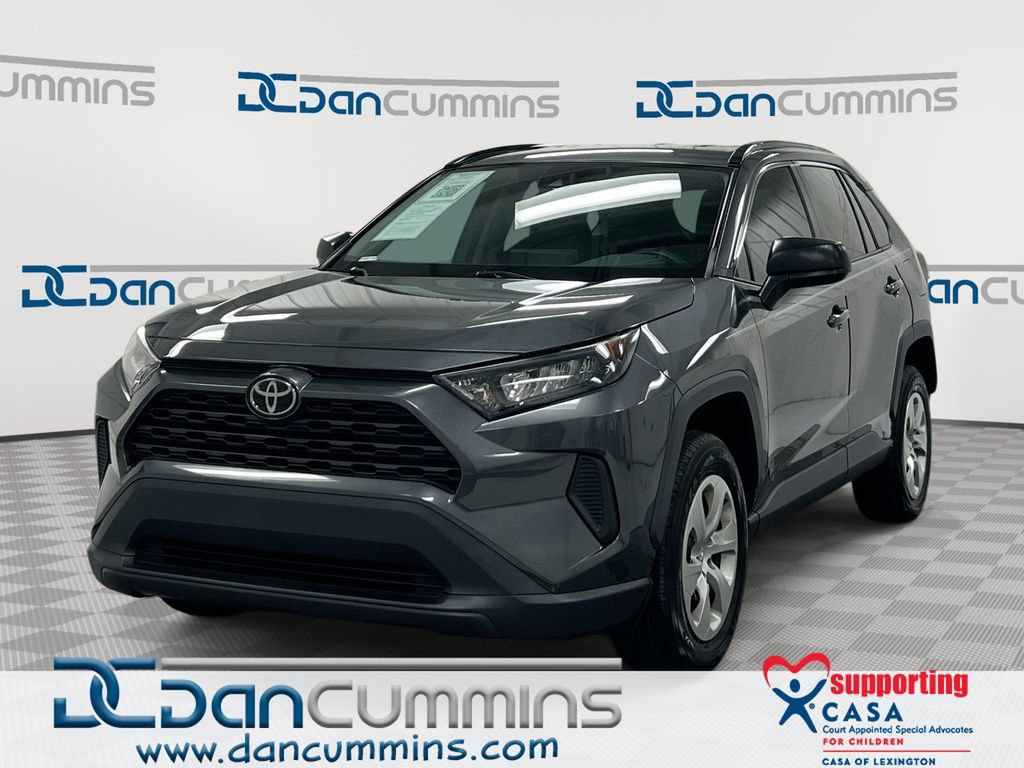 Used 2021 Toyota RAV4 LE FWD image 1