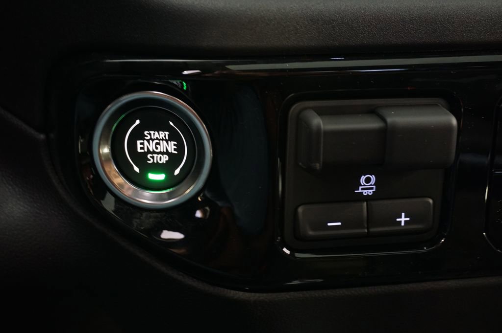 New 2026 Chevrolet Silverado 1500 LT Trail Boss w/ Safety Package image 15