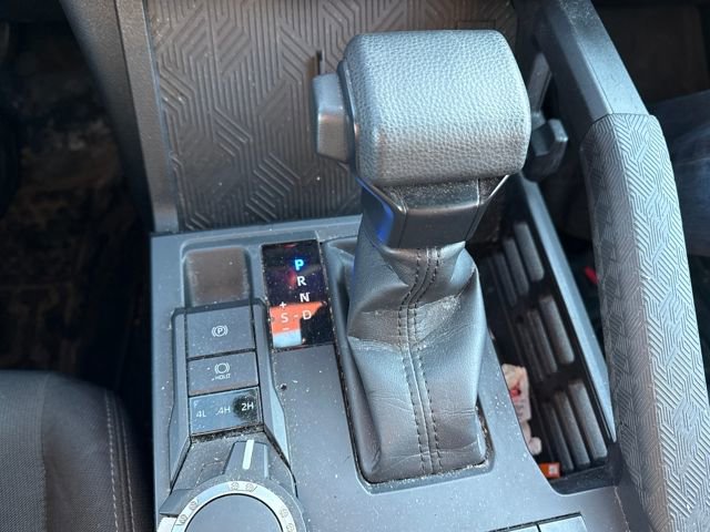 Used 2024 Toyota Tacoma SR image 31