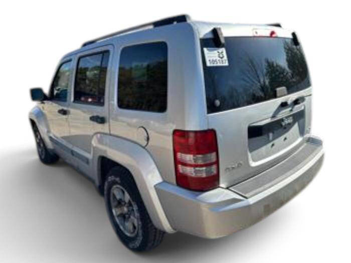 Used 2008 Jeep Liberty Sport w/ Popular Equipment Group AWD/4WD image 3