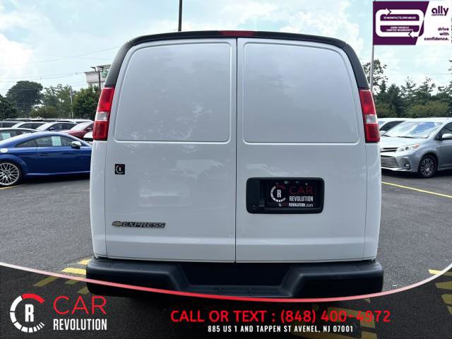 Used 2019 Chevrolet Express 2500 Extended w/ Enhanced Convenience Package image 7