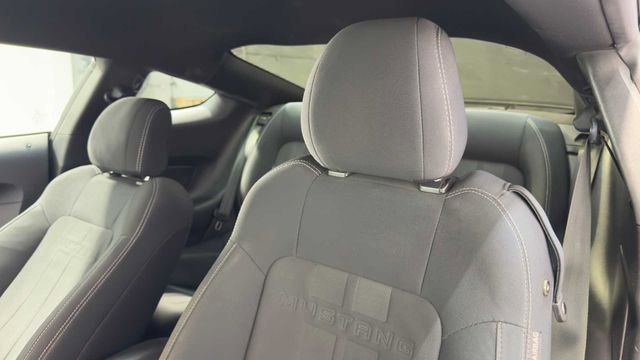 Used 2019 Ford Mustang GT w/ Black Accent Package RWD image 21