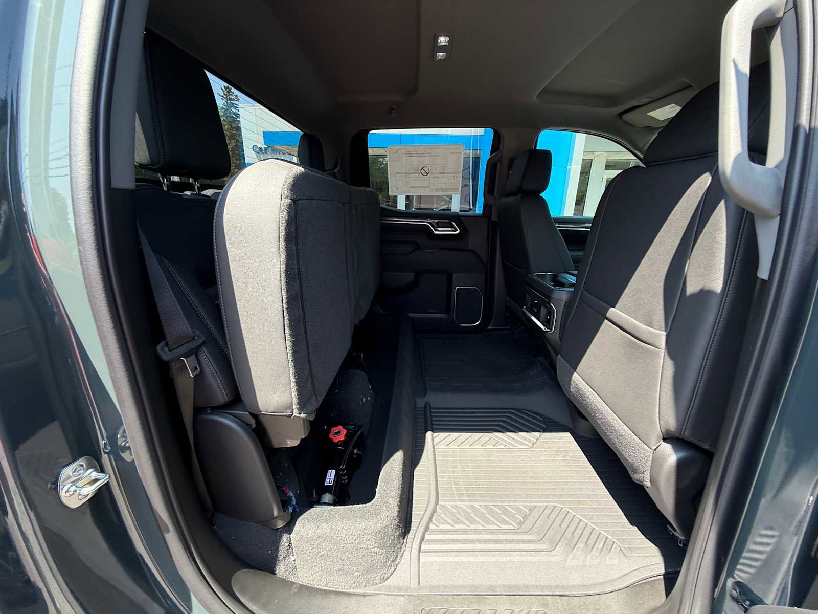 New 2026 Chevrolet Silverado 1500 LTZ w/ Z71 Off-Road Package image 39