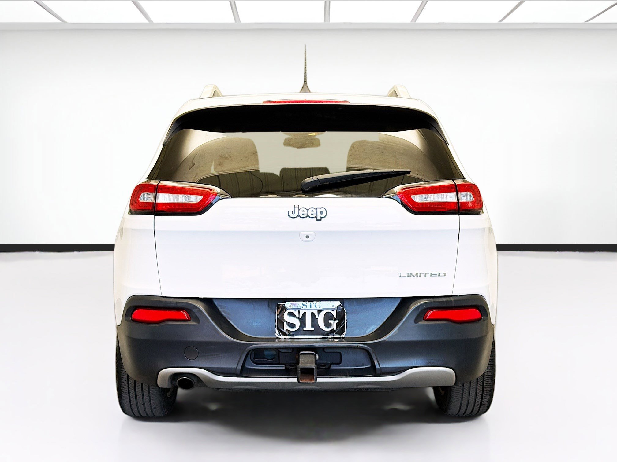 Used 2017 Jeep Cherokee Limited image 5