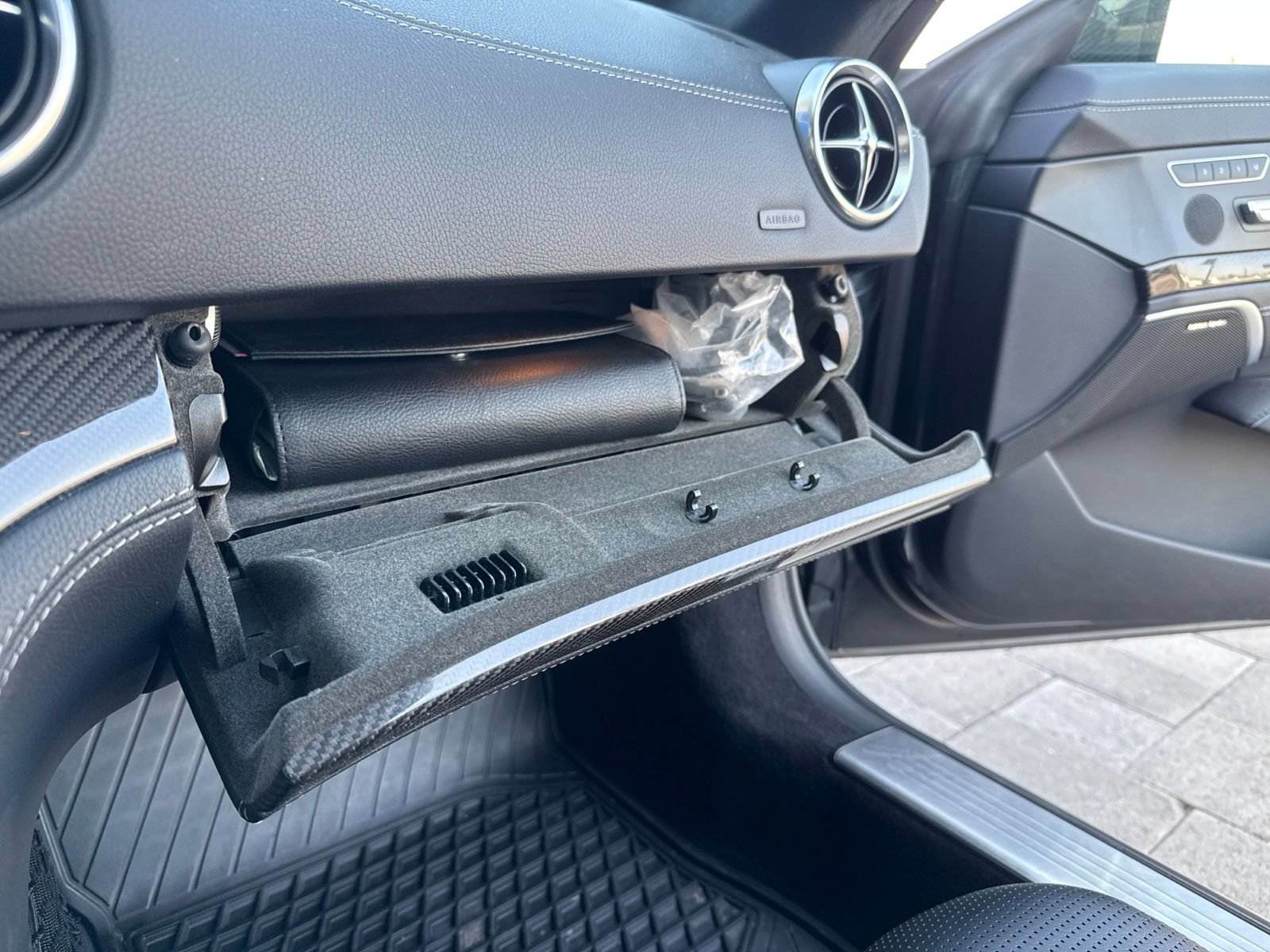 Used 2013 Mercedes-Benz SL 63 AMG image 27