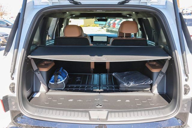 New 2026 Hyundai Santa Fe Calligraphy AWD/4WD image 9