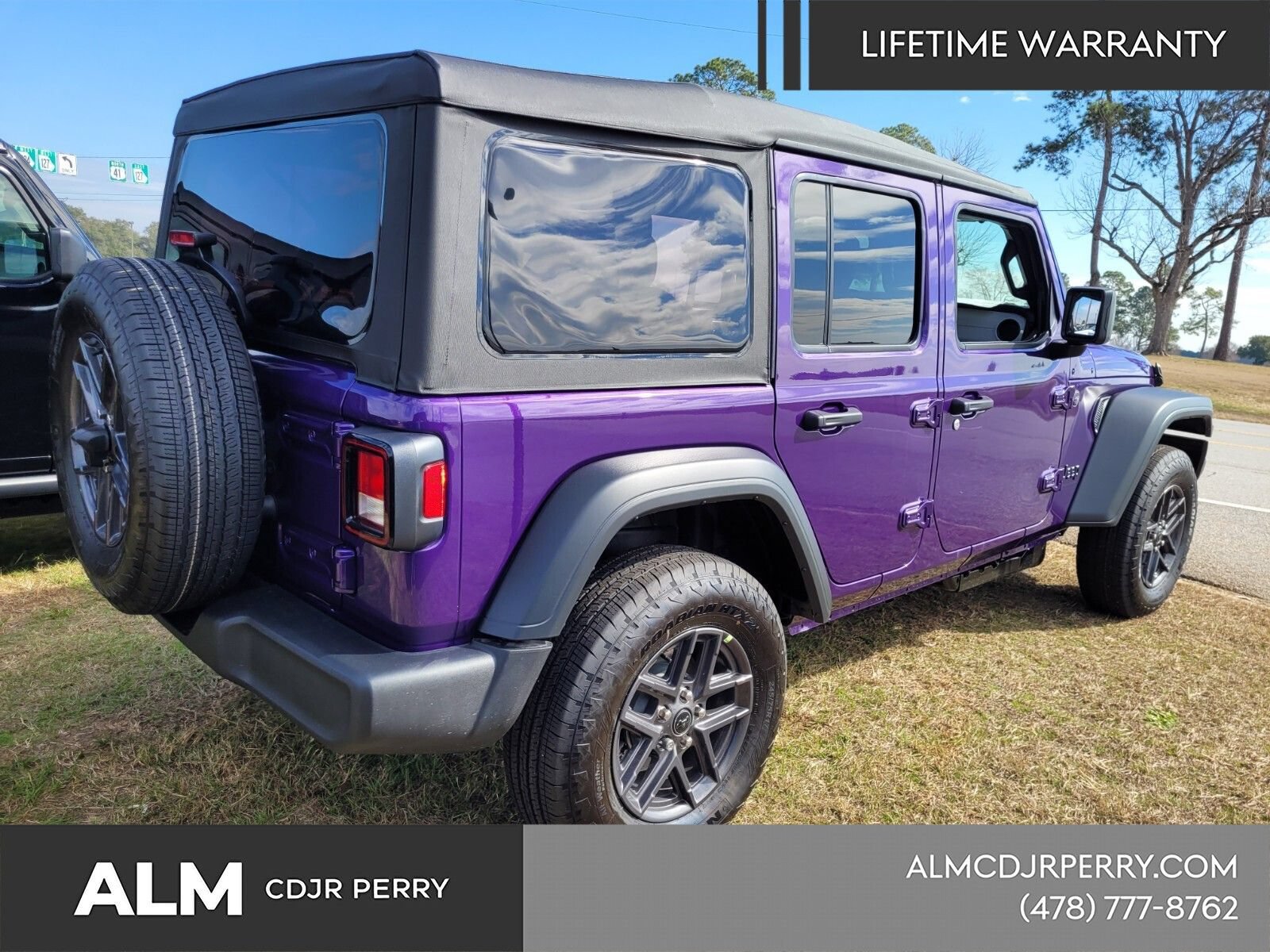 New 2026 Jeep Wrangler Unlimited Sport AWD/4WD image 11