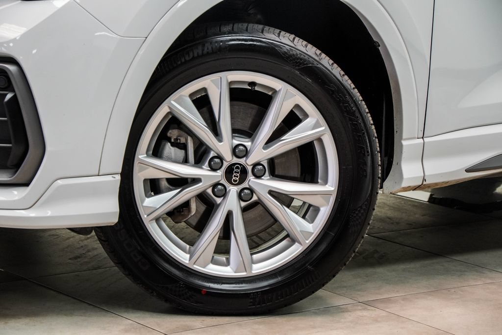 Used 2024 Audi Q3 2.0T Premium AWD/4WD image 5