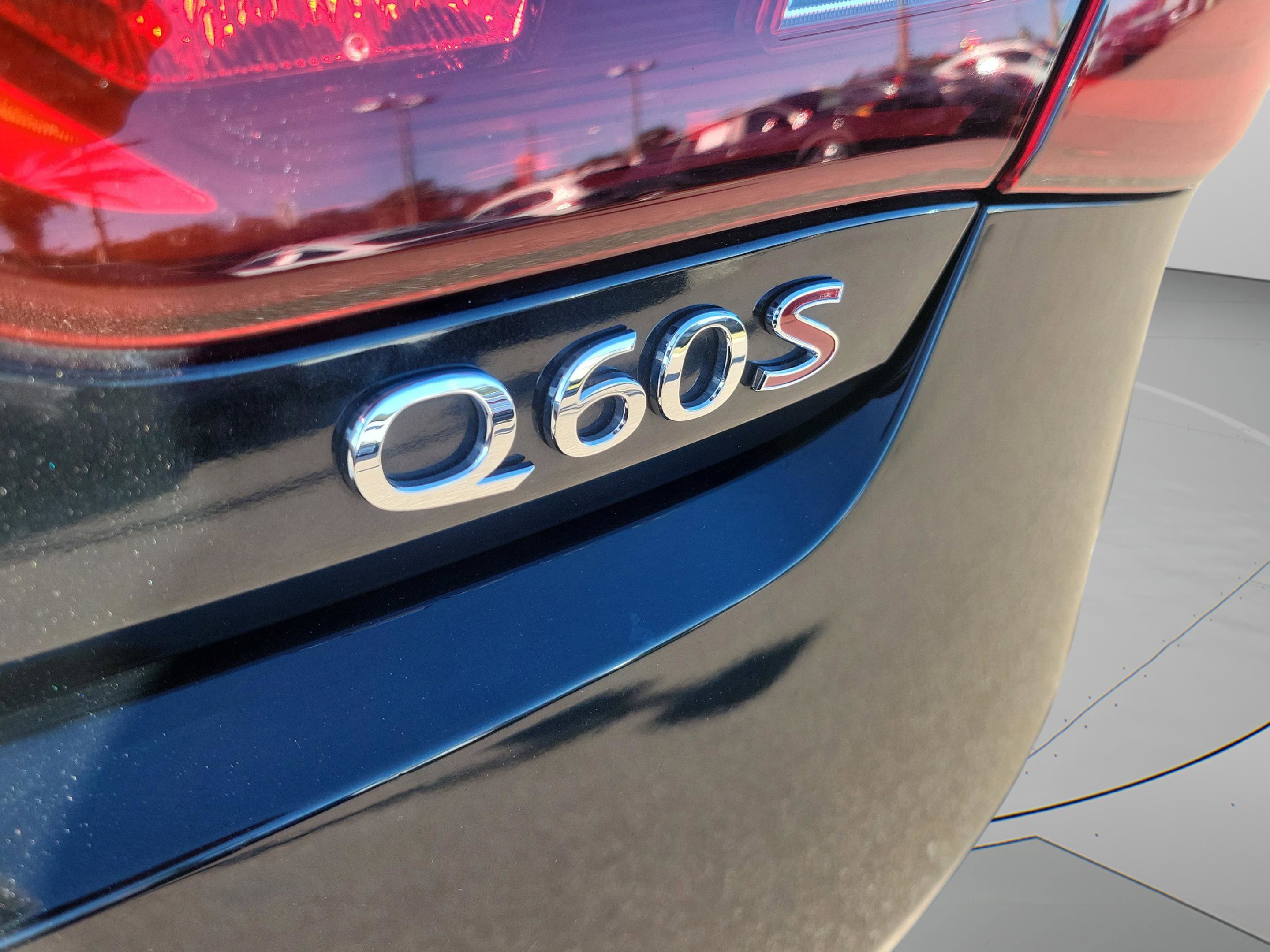 Certified 2022 INFINITI Q60 Red Sport 400 w/ Carbon Fiber Package image 23