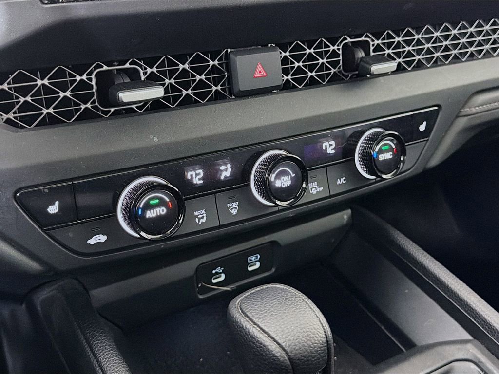 Used 2023 Honda Accord EX image 18