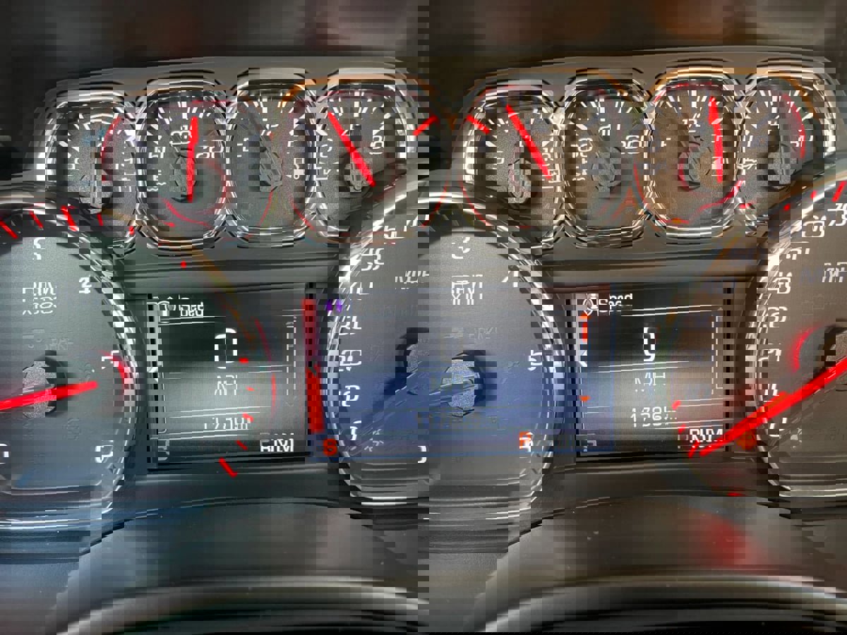 Used 2016 GMC Yukon SLE w/ Convenience Package image 28