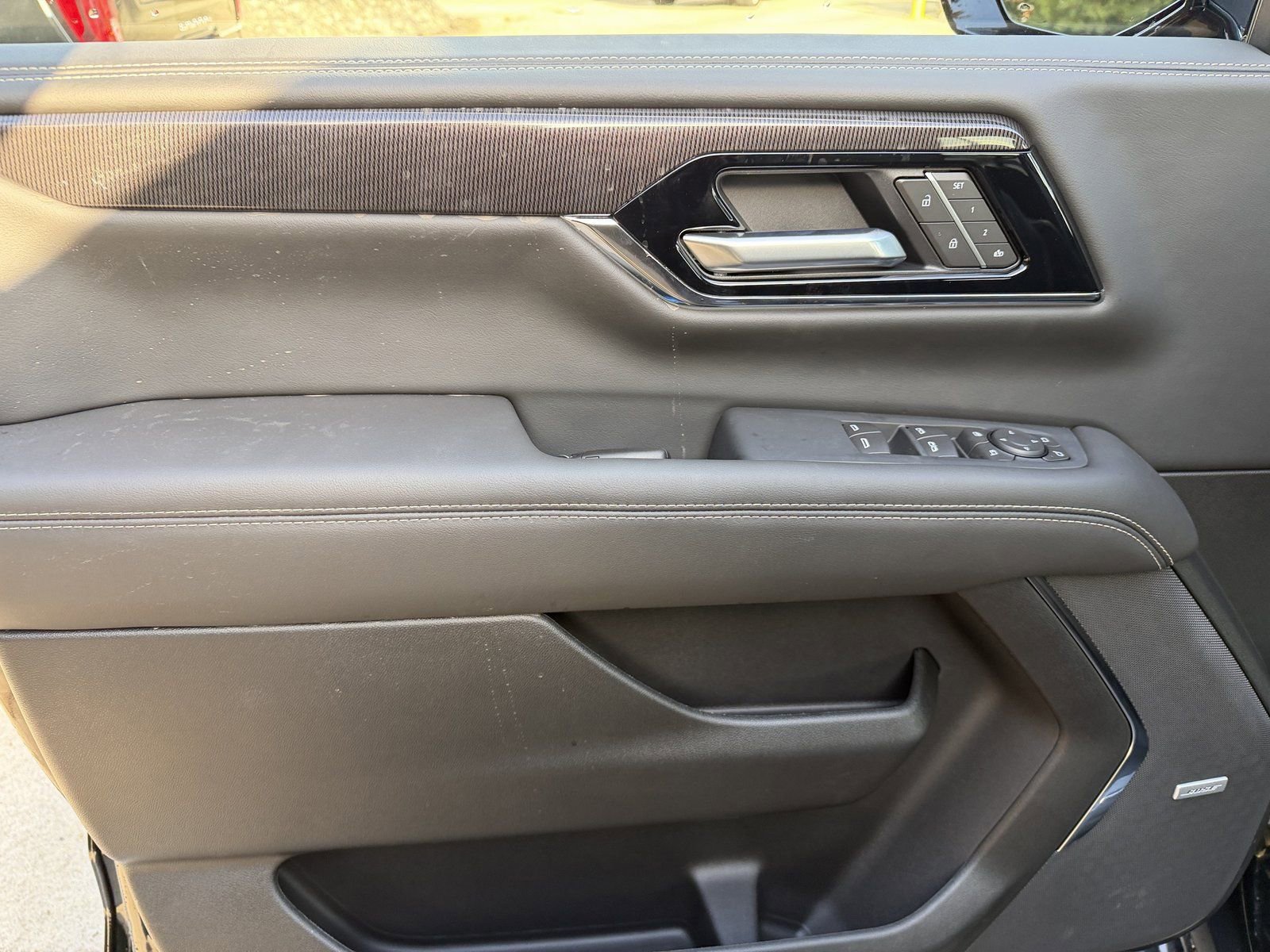 New 2026 GMC Yukon Elevation image 9