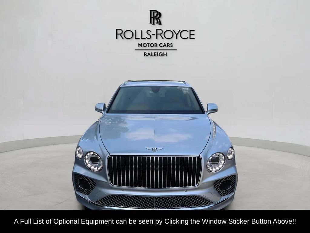 Used 2023 Bentley Bentayga Extended Wheelbase AWD/4WD video 2